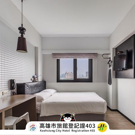 Check Inn Express Kaohsiung Love River Exterior foto