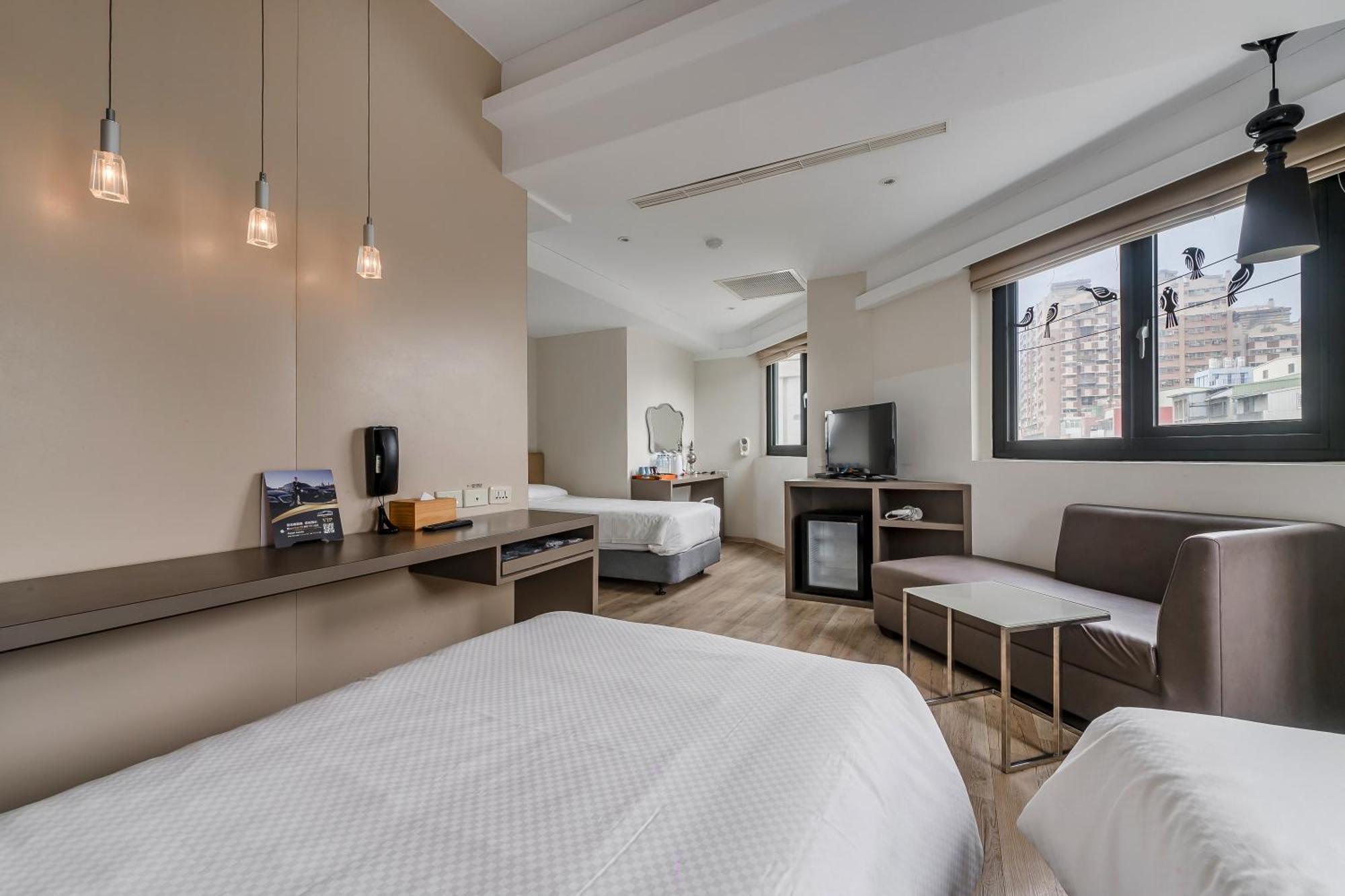 Check Inn Express Kaohsiung Love River Exterior foto